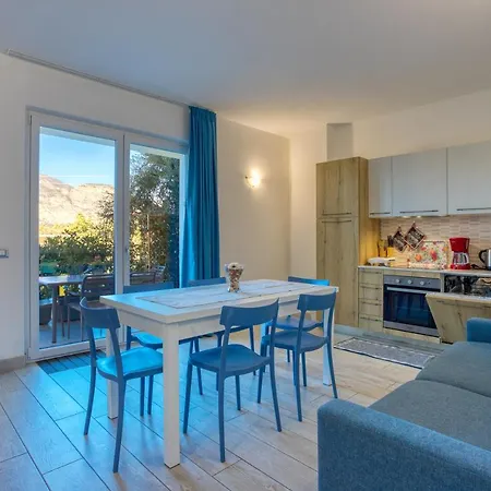 דירה Casa Maya ברנצונה סול גארדה