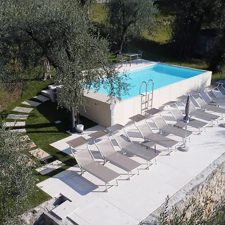 Casa Maya * ברנצונה סול גארדה