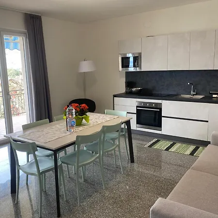 Casa Maya Brenzone sul Garda