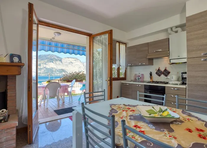 Casa Maya * Brenzone sul Garda